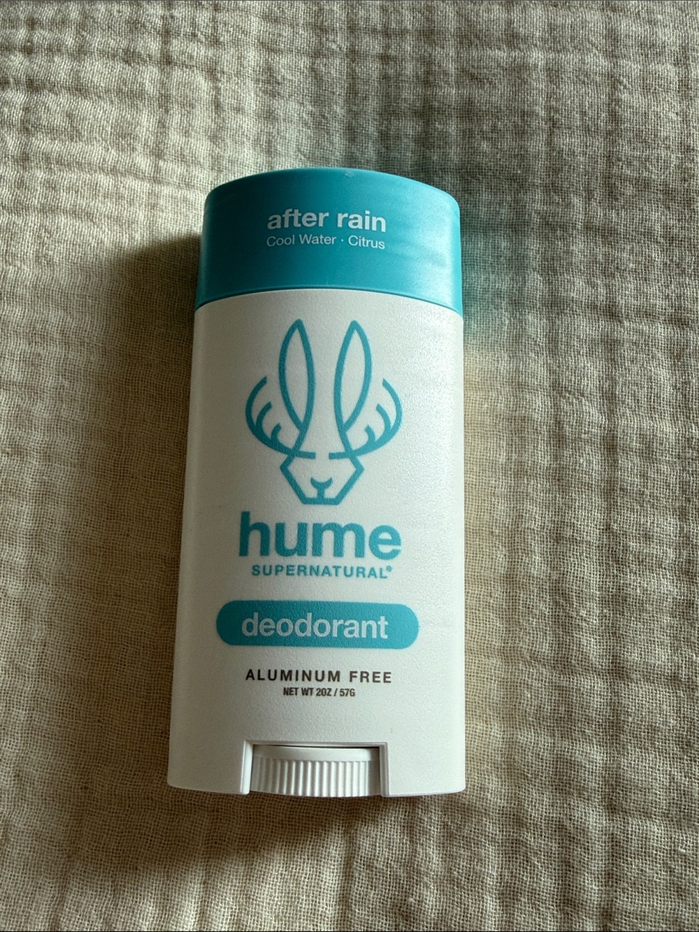 NWT Hume Deodorant After Rain